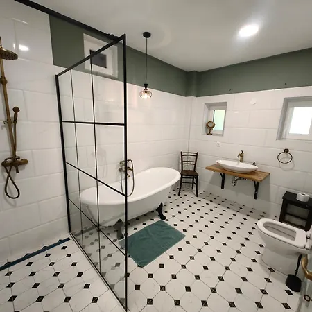 Hisa Hortenzija * Luče