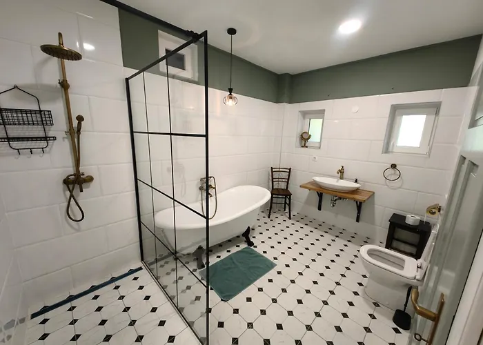 Hisa Hortenzija * Luče