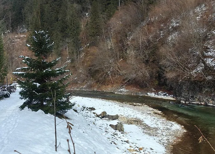 Semesterbostad Hisa Hortenzija Luče